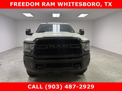 2023 RAM 3500 Tradesman Crew Cab 4x4 8' Box
