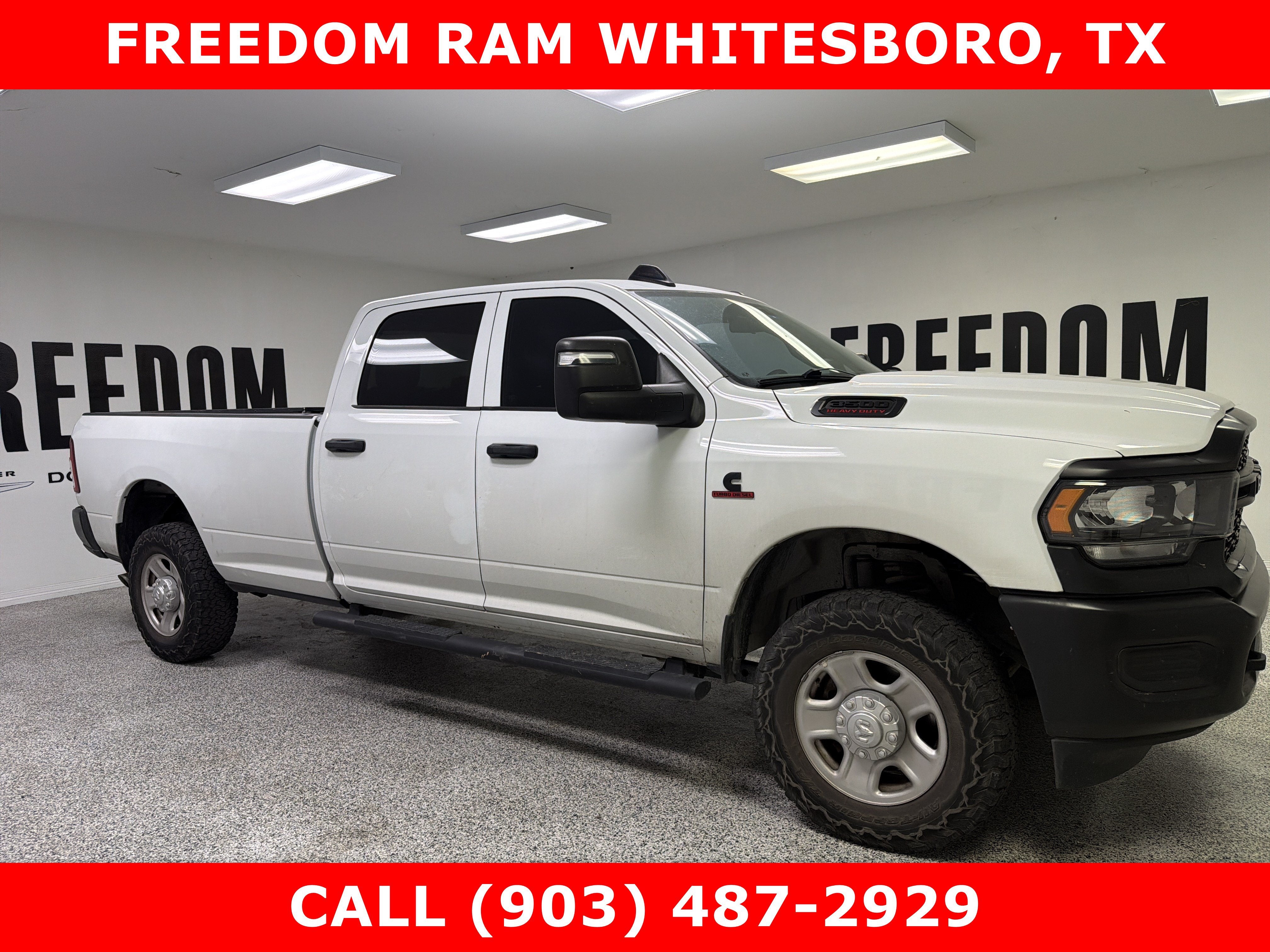 2023 RAM 3500 Tradesman Crew Cab 4x4 8' Box