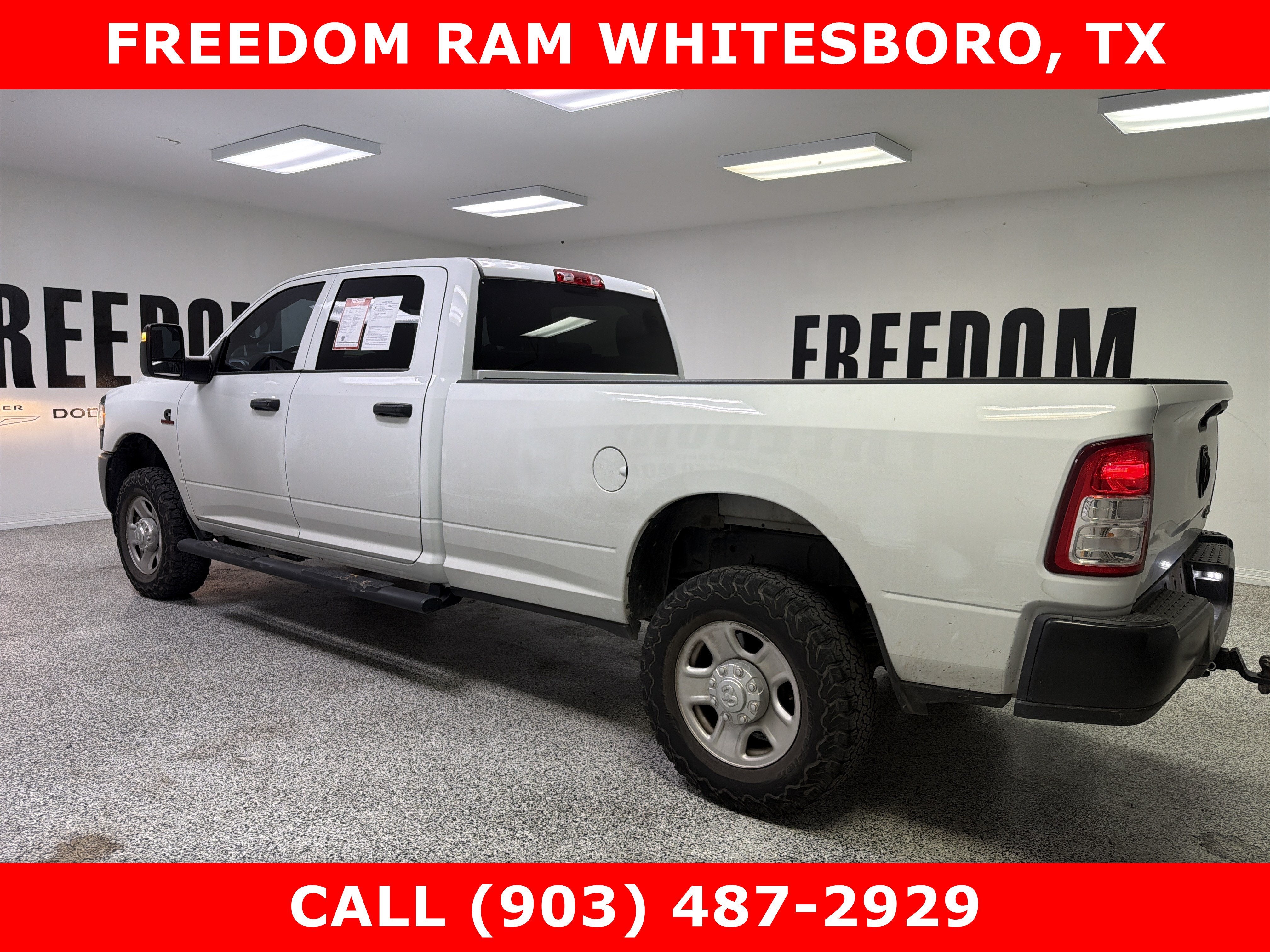 2023 RAM 3500 Tradesman Crew Cab 4x4 8' Box