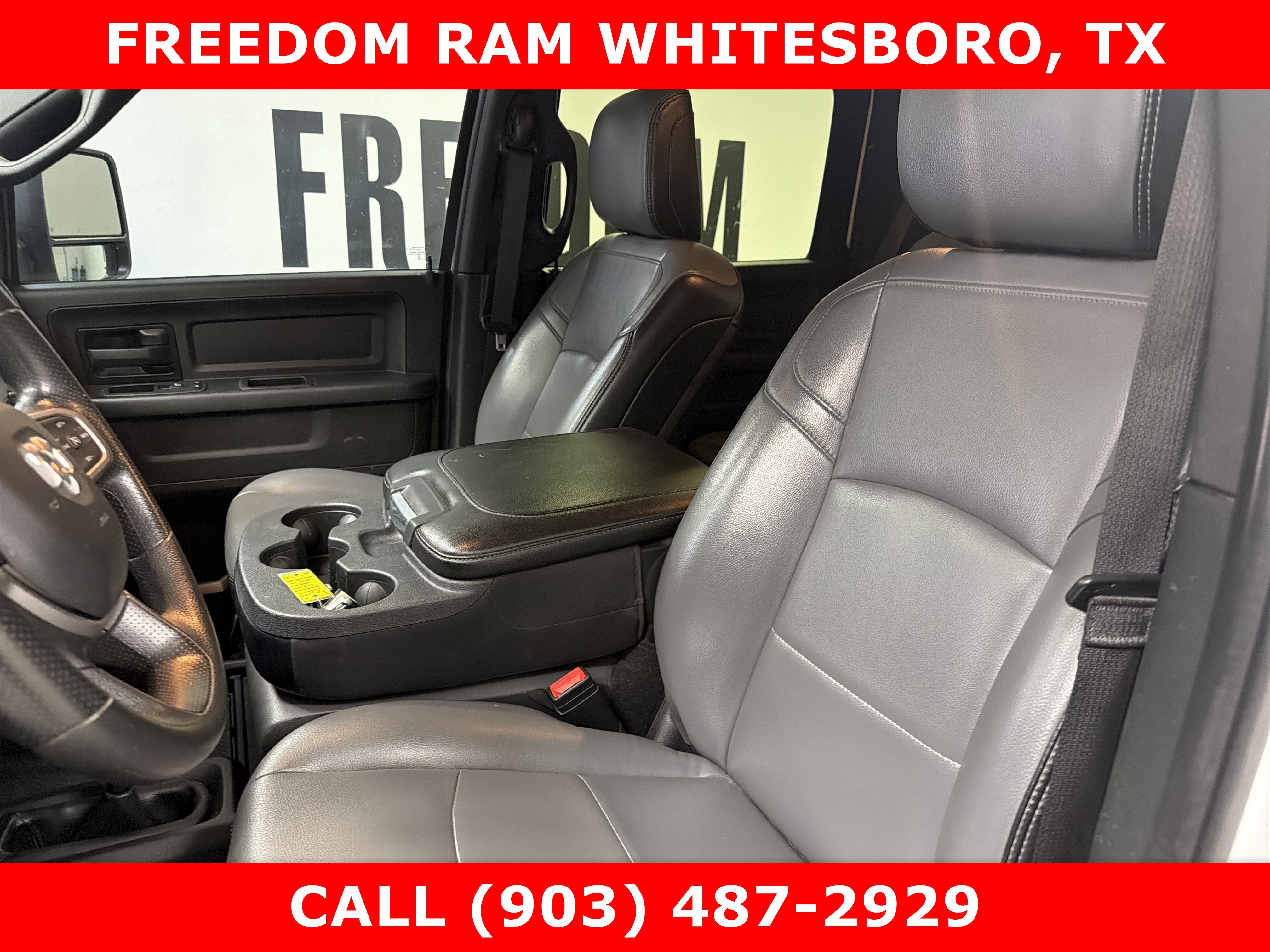 2023 RAM 3500 Tradesman Crew Cab 4x4 8' Box