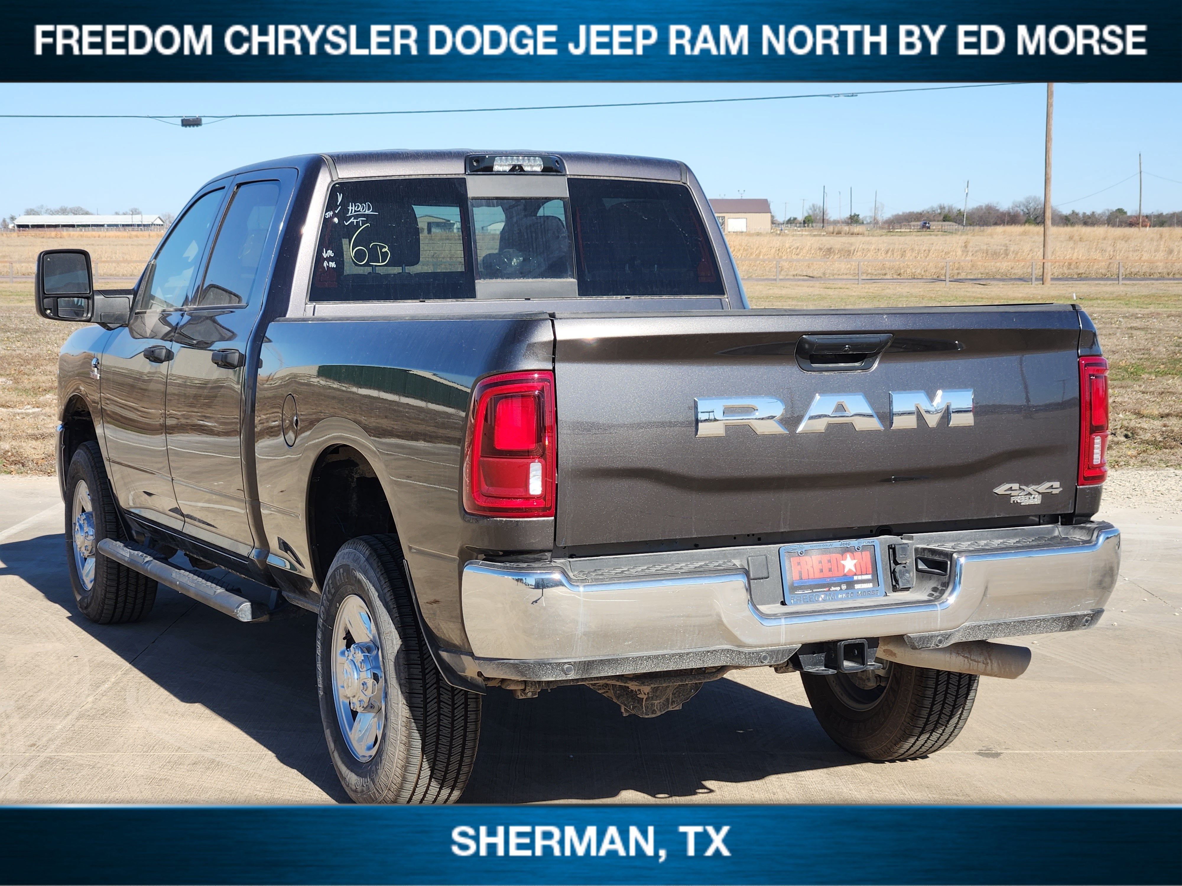 2025 RAM 2500 Tradesman Crew Cab 4x4 6'4' Box