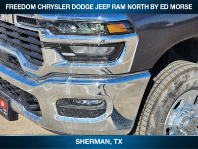2025 RAM 2500 Tradesman Crew Cab 4x4 6'4' Box