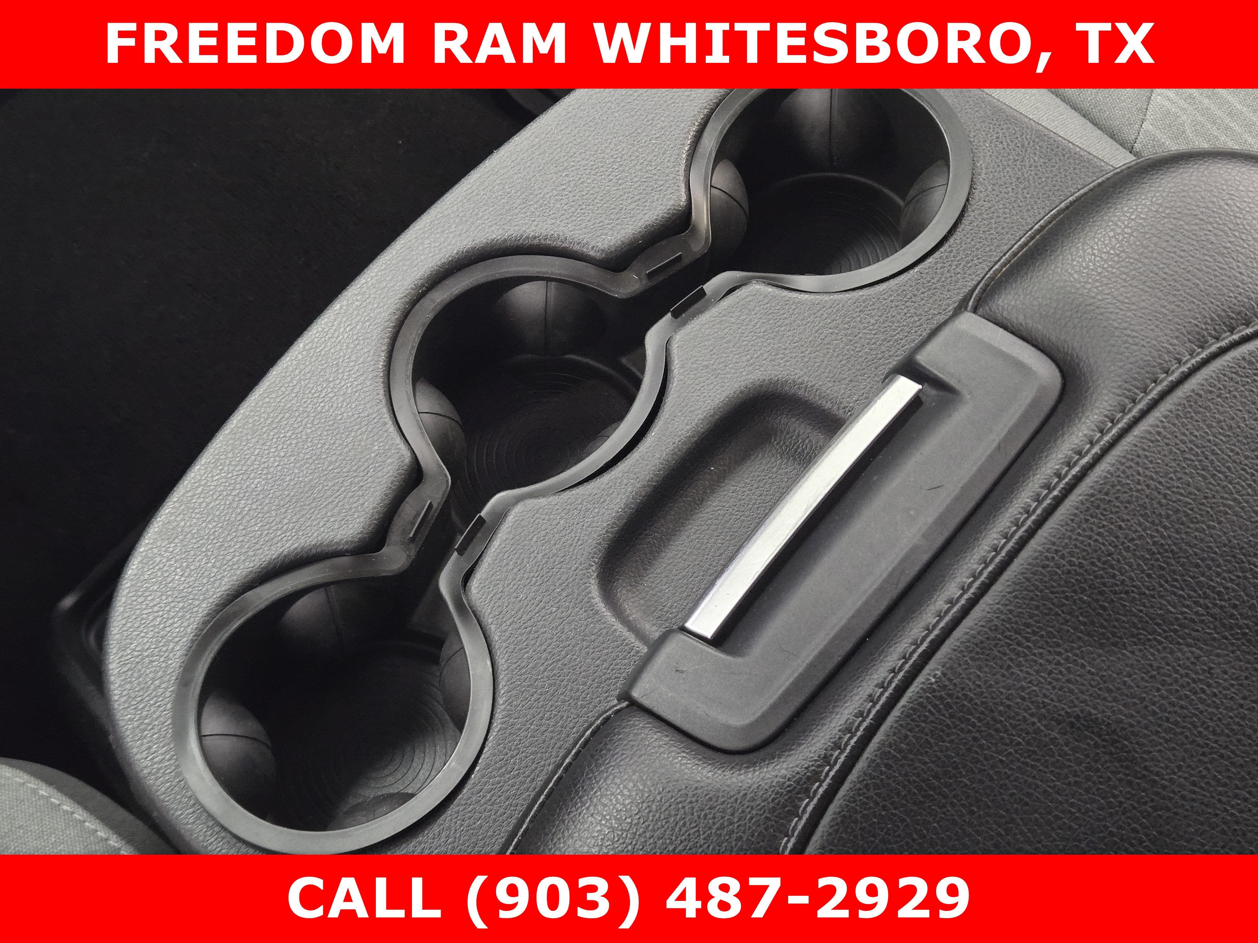 2023 RAM 1500 Classic SLT Crew Cab 4x4 5'7' Box