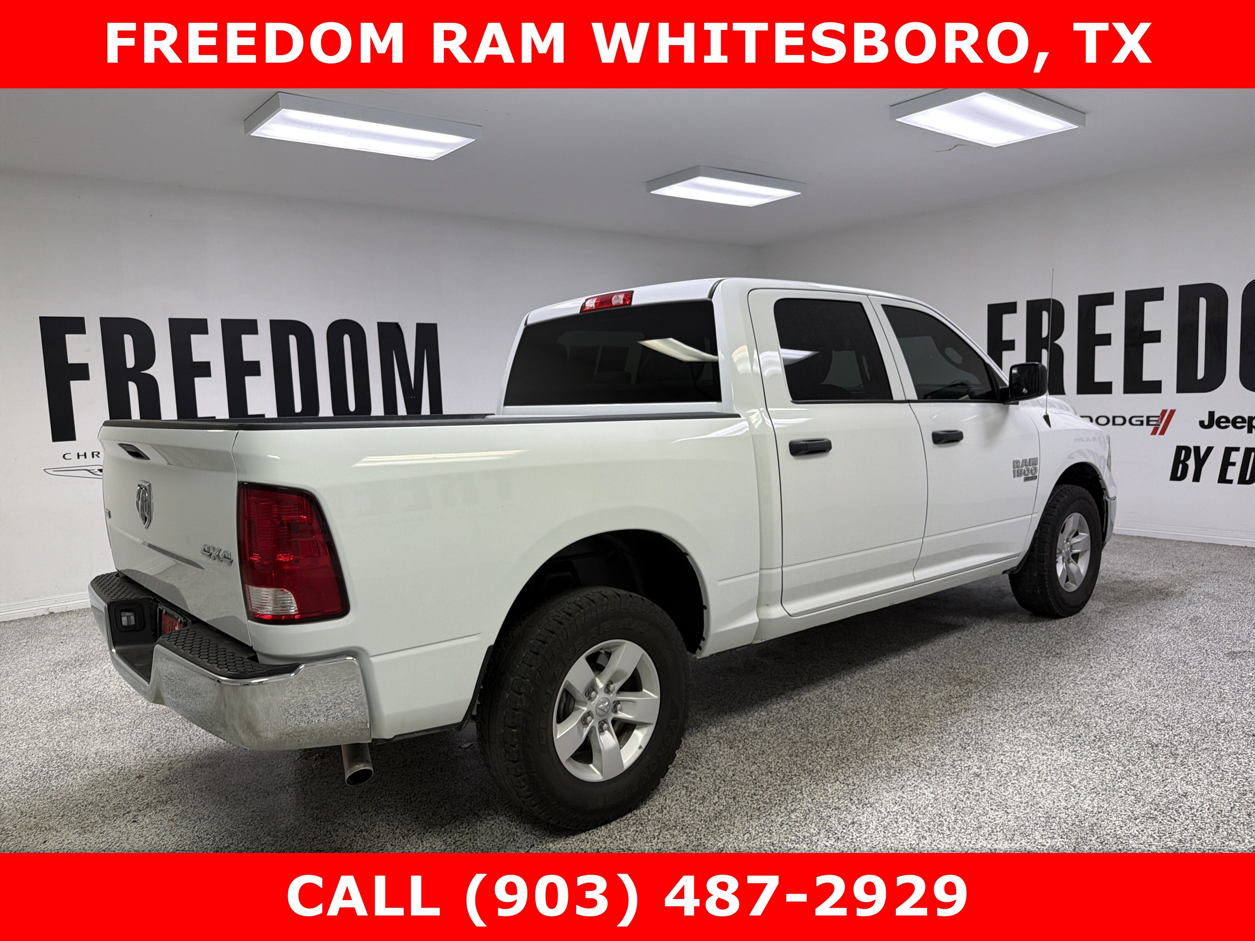 2023 RAM 1500 Classic SLT Crew Cab 4x4 5'7' Box