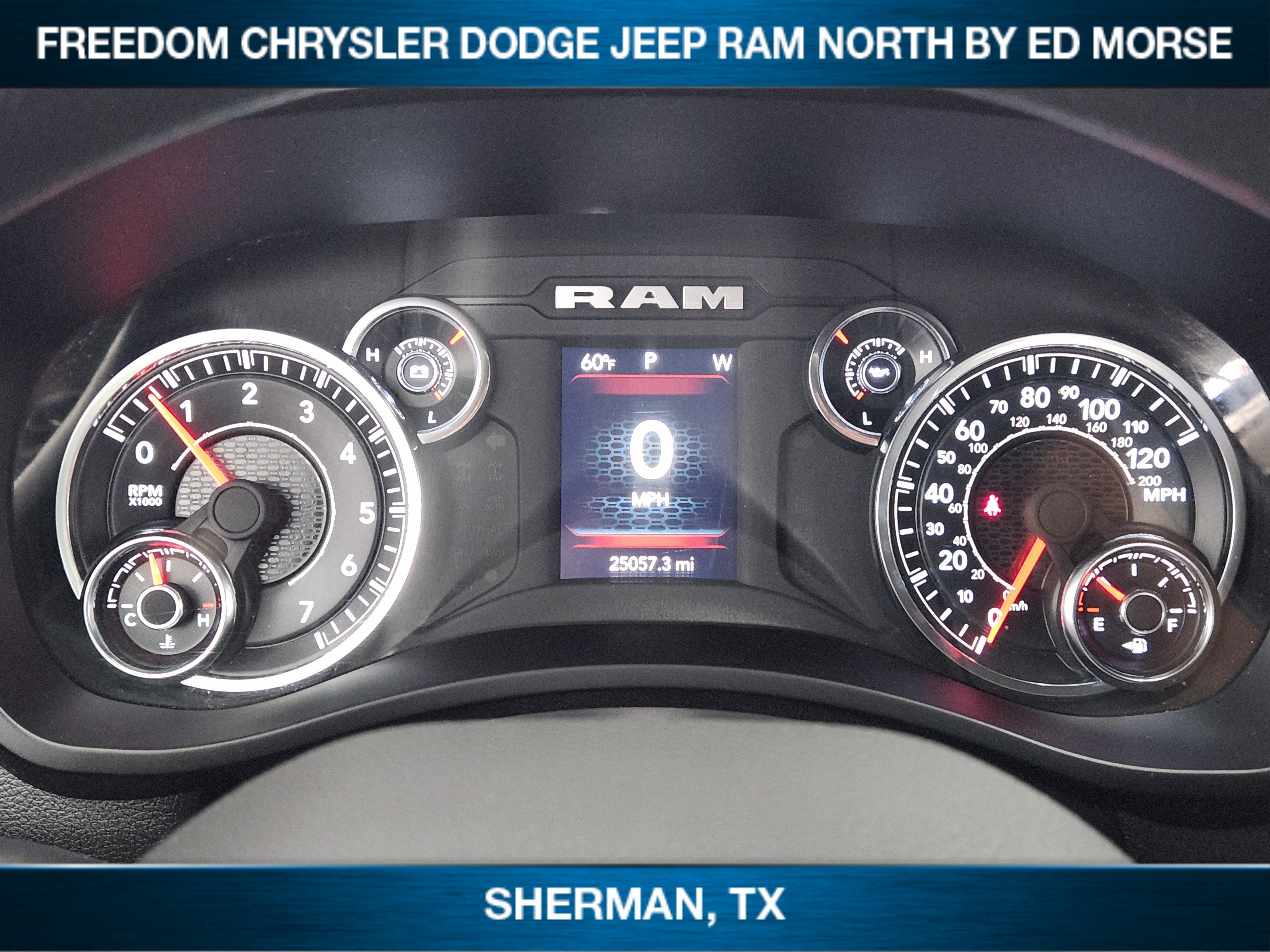 2024 RAM 2500 Tradesman Crew Cab 4x4 6'4' Box