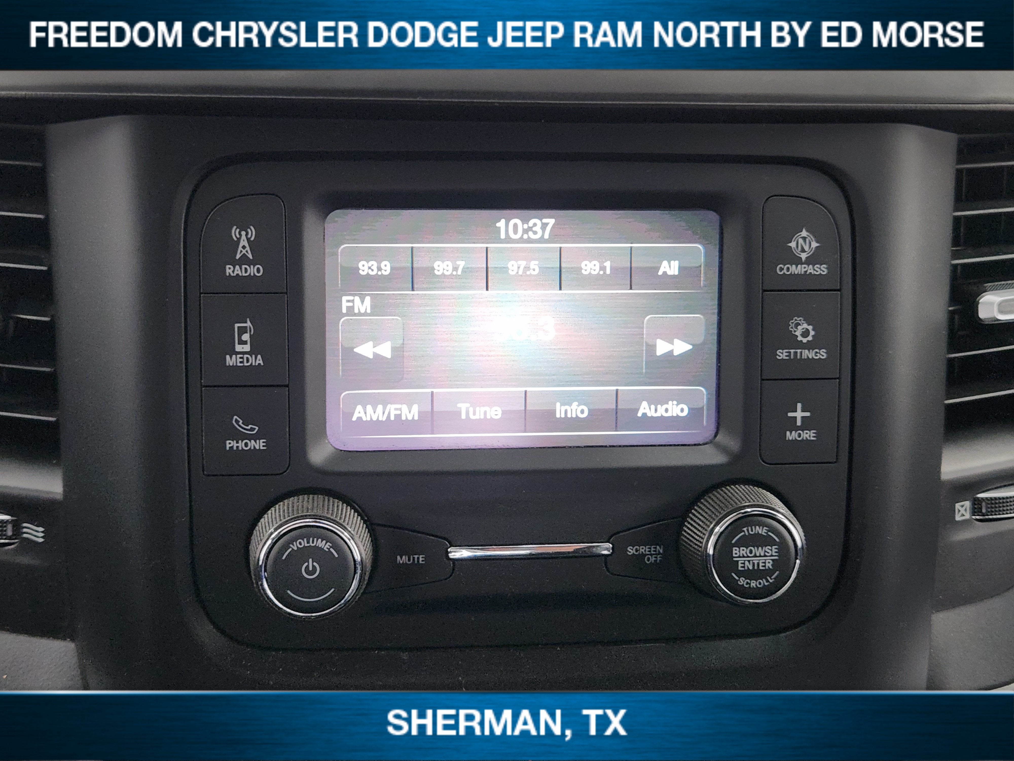 2024 RAM 2500 Tradesman Crew Cab 4x4 6'4' Box