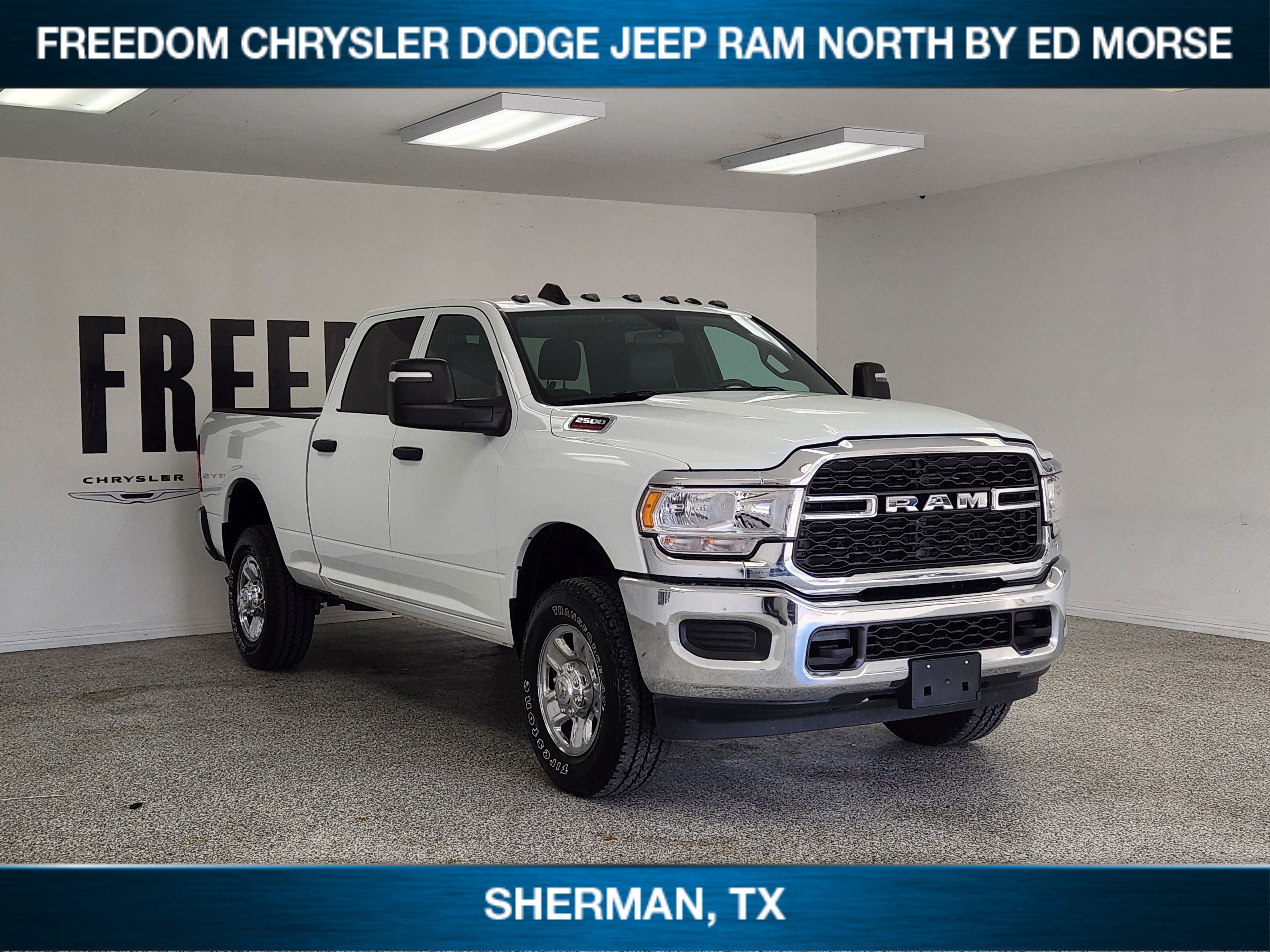 2024 RAM 2500 Tradesman Crew Cab 4x4 6'4' Box