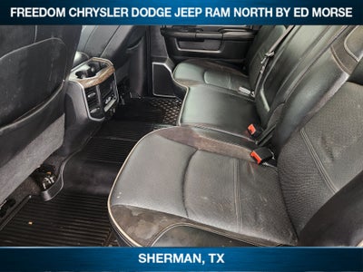 2019 RAM 2500 Laramie Crew Cab 4x4 6'4' Box