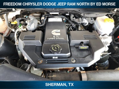 2019 RAM 2500 Laramie Crew Cab 4x4 6'4' Box