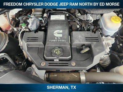 2024 RAM 2500 Laramie Crew Cab 4x4 6'4' Box