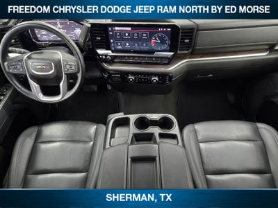 2025 GMC Sierra 1500 4WD Crew Cab Short Box SLT
