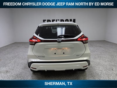 2023 Nissan Kicks SV Xtronic CVT