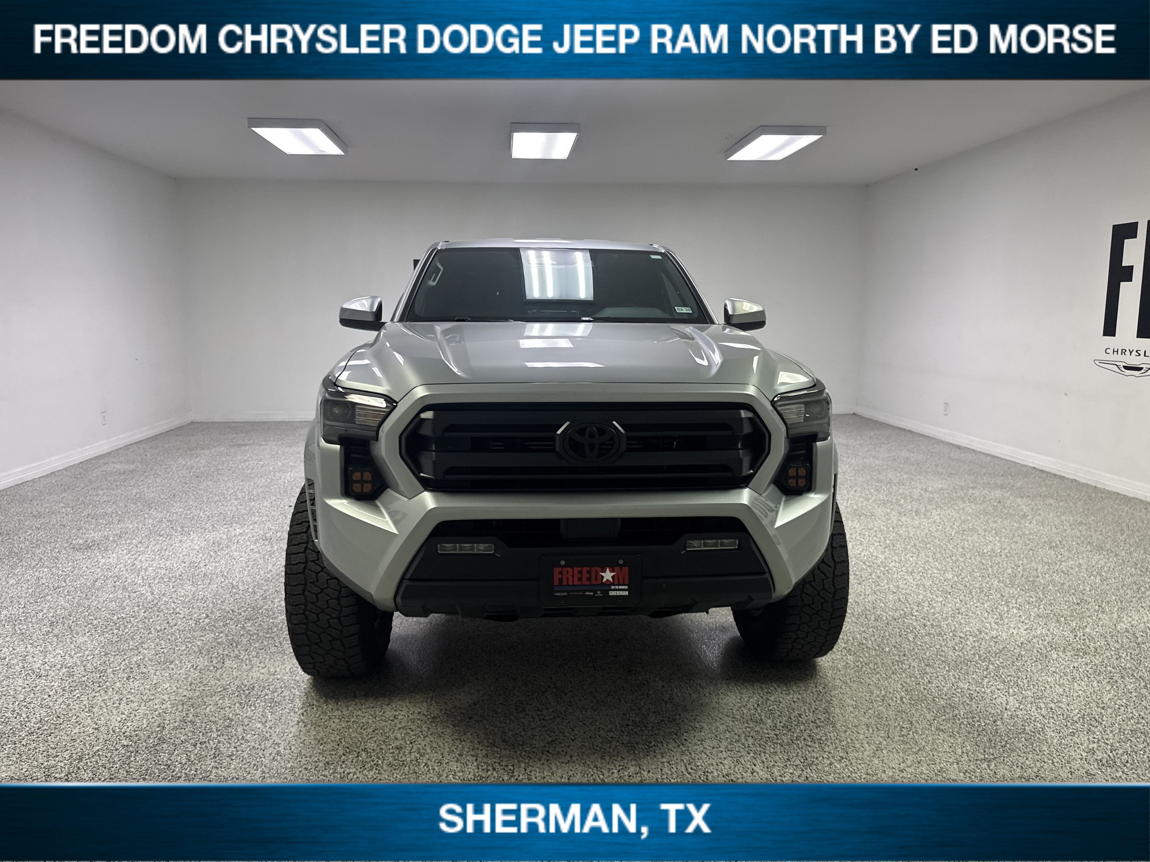 2026 Toyota Tacoma 4WD SR5