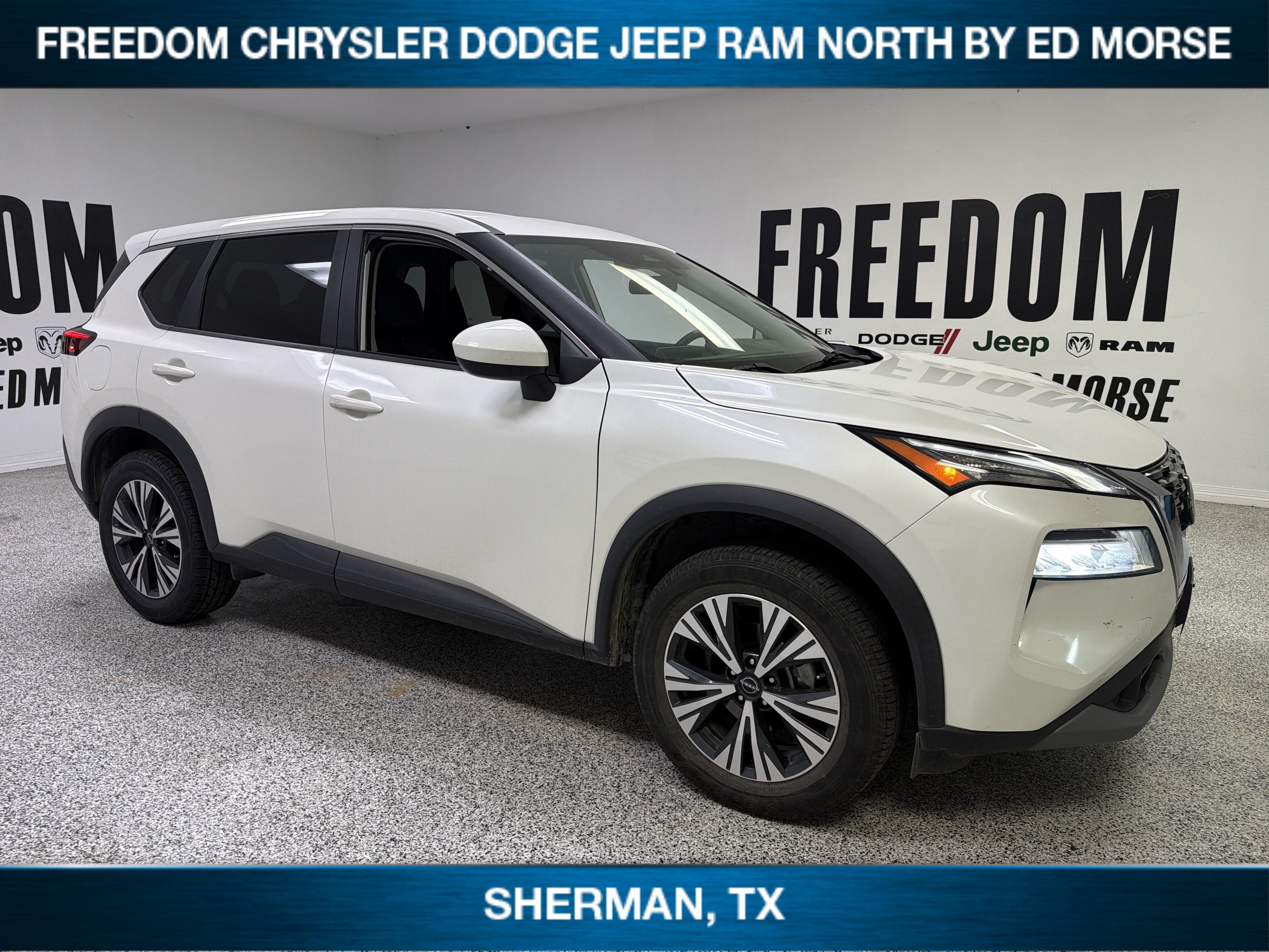 2023 Nissan Rogue SV FWD