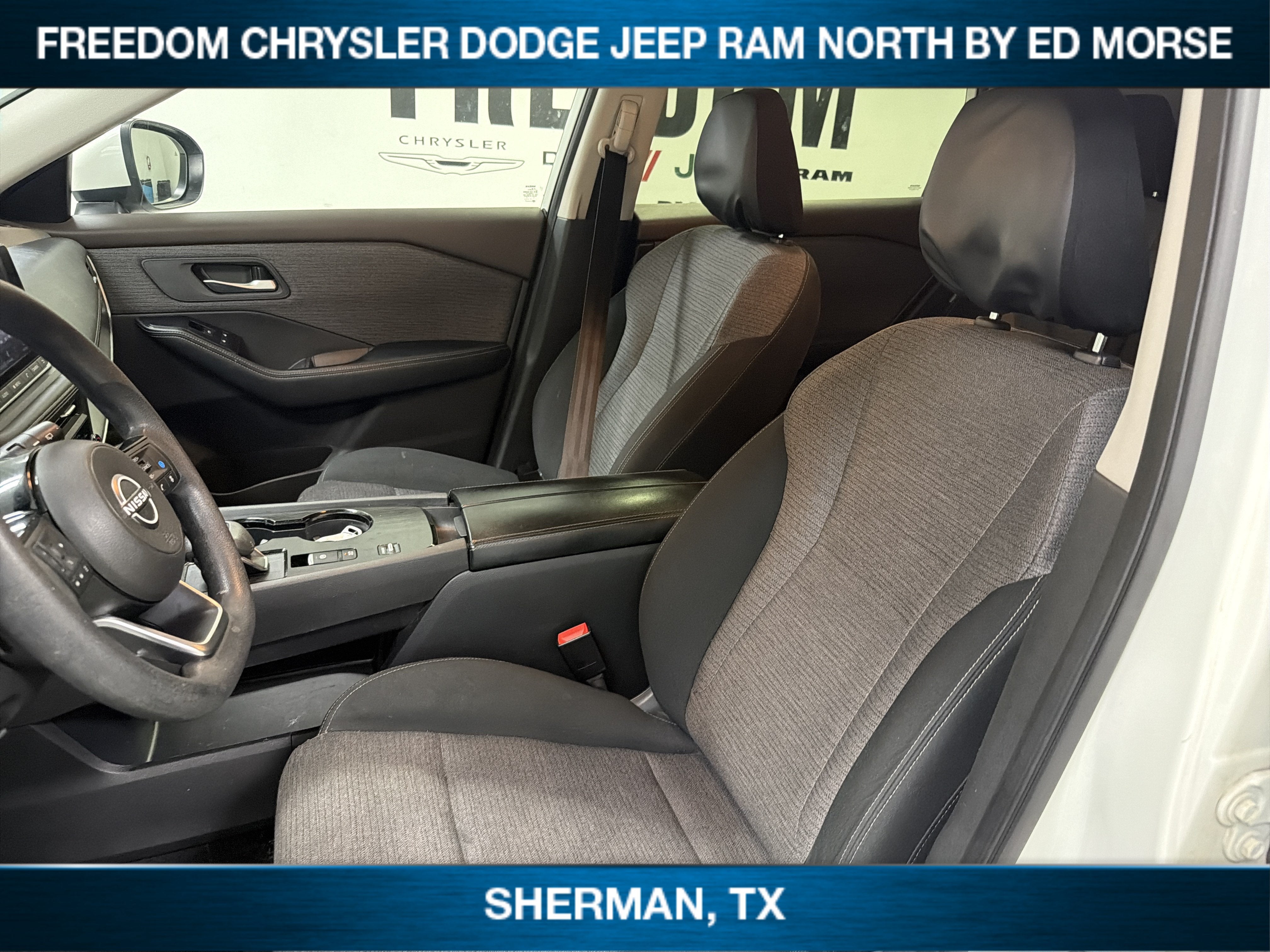 2023 Nissan Rogue SV FWD