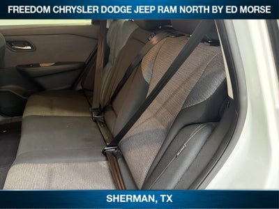 2023 Nissan Rogue SV FWD