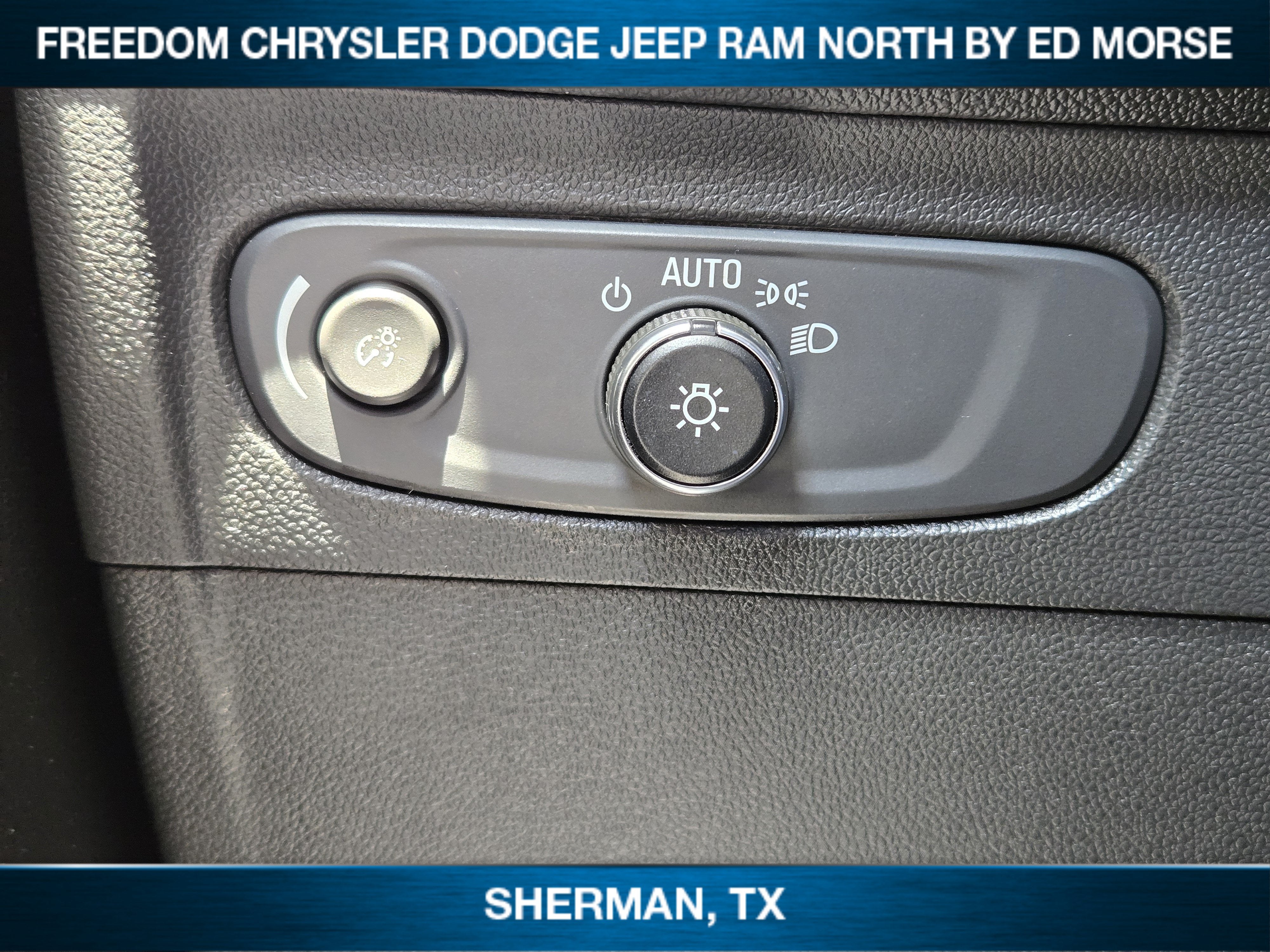 2023 Buick Envision Essence FWD